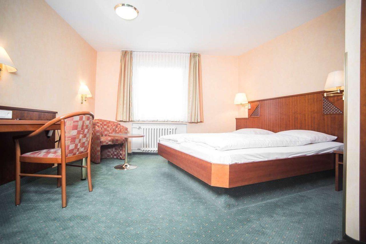 Hotel Wartburg Штутгарт Екстер'єр фото